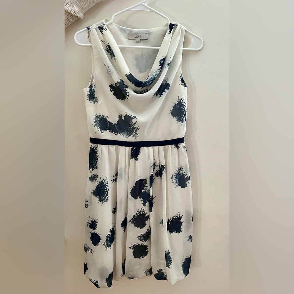 Ann Taylor LOFT 🦋 Navy White Mini Sleeveless Dress